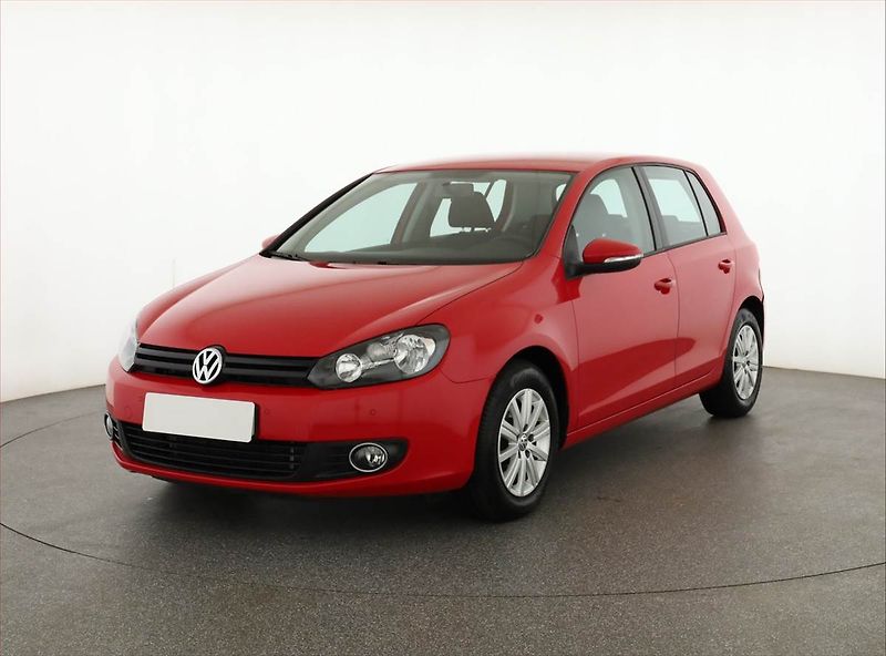 Volkswagen Golf (2011) 1.2 TSI, ČR,1.maj, Serv.kniha - fotka 2 z 16