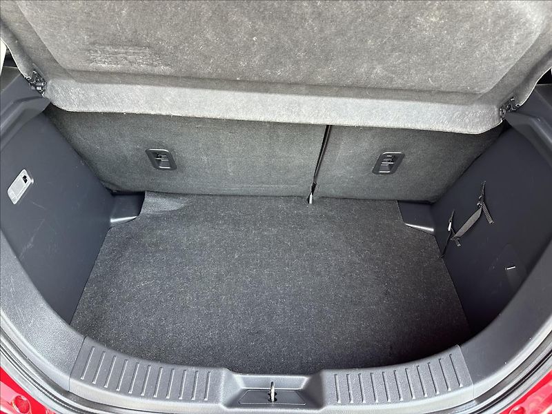 Mazda 2 1,5 - fotka 5 z 25