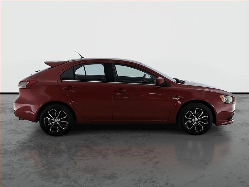 Mitsubishi Lancer (2009) 1.8 i, nová STK, zamluveno - fotka 6 z 17
