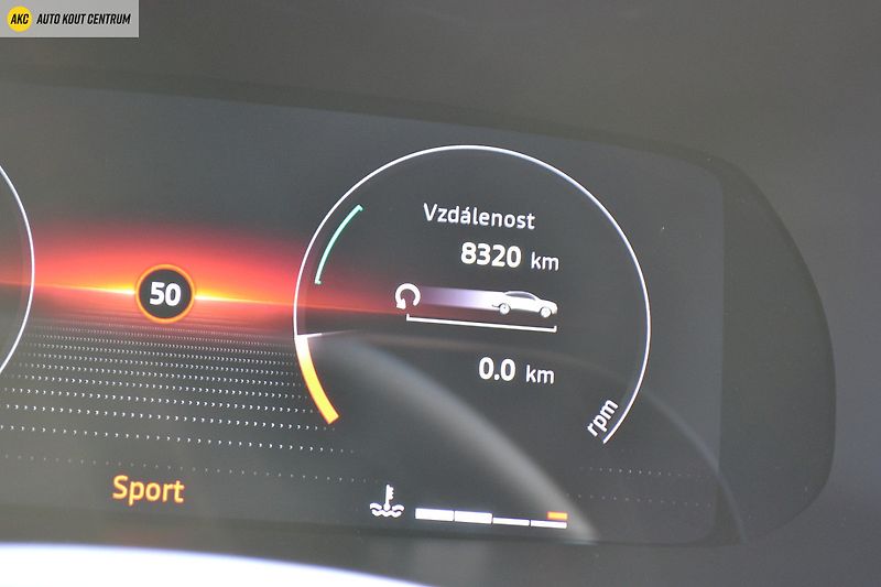 Renault Arkana ESPRIT ALPINE MHEV 160 EDC - fotka 52 z 58