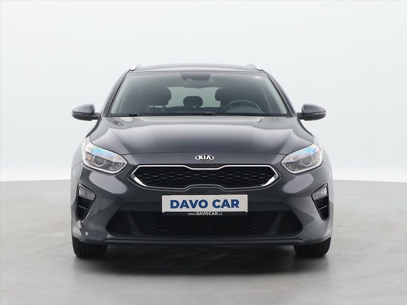 Kia Ceed 1,4 T-GDI Fresh CZ - fotka 2 z 27