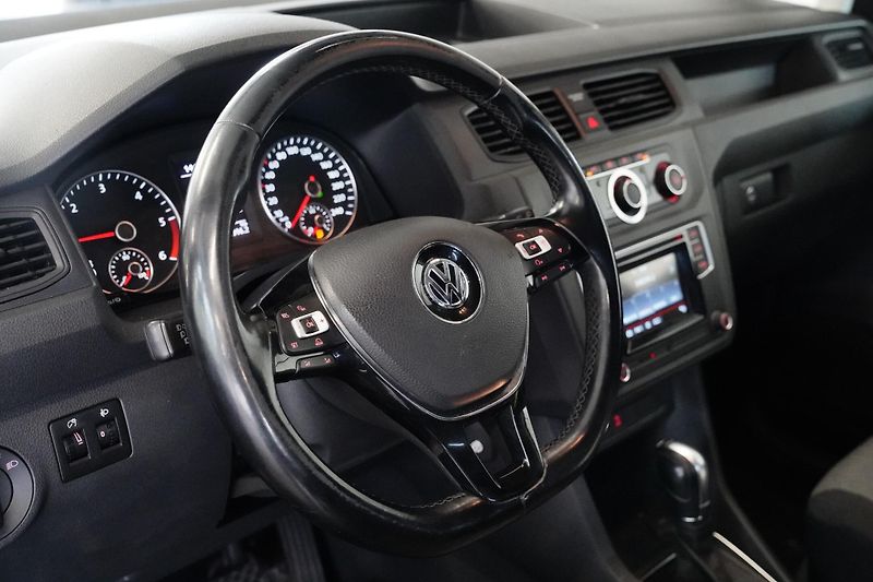 Volkswagen Caddy - fotka 6 z 6