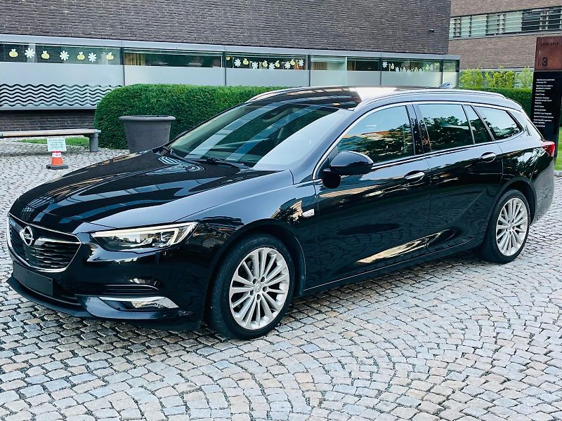 Opel Insignia 2.0CDTi KAMERA VÝHŘEV SERVISKA - fotka 4 z 51