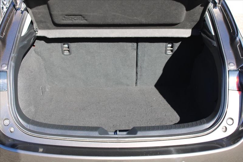 Mazda 3 2,0 i  ČR,1.MAJITEL,ATTRACTION - fotka 21 z 25