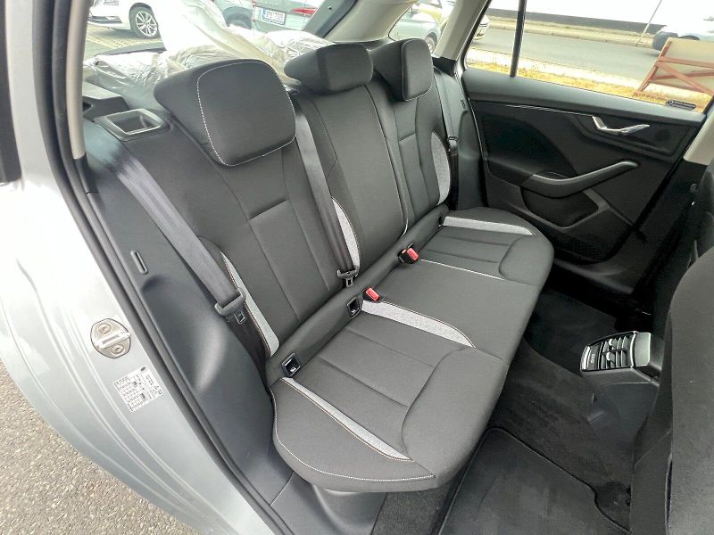 Škoda Scala (2025) Selection 1.0TSi 85kW 6°manuál - fotka 20 z 30