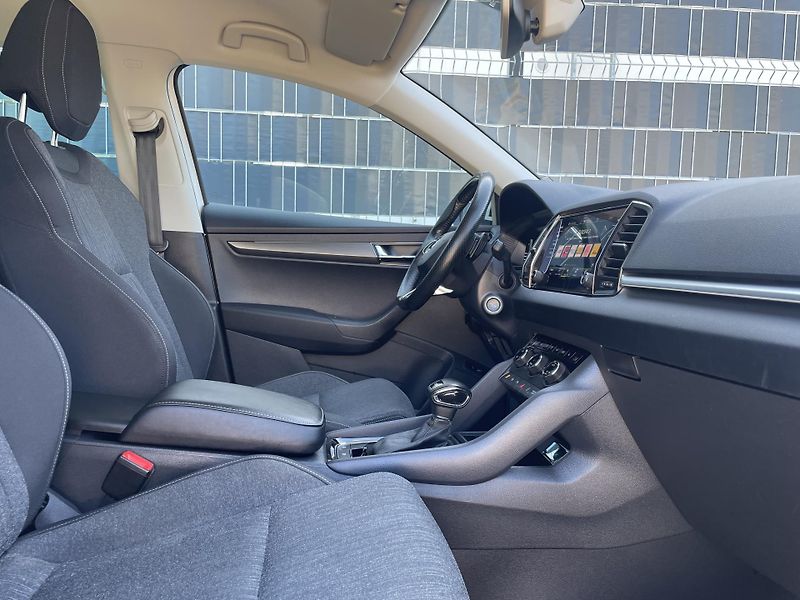 Škoda Karoq (2020) 1.5 TSI 110 kW DSG STYLE - fotka 11 z 38