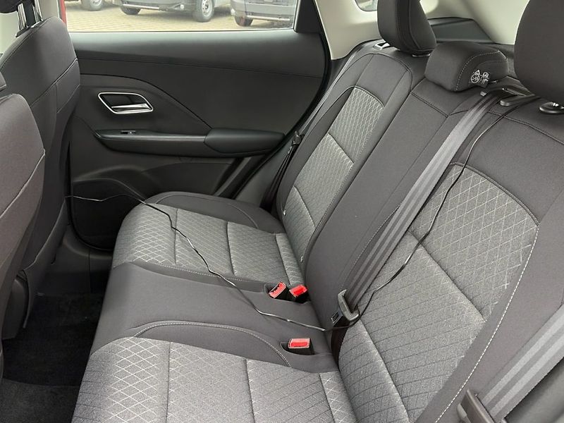 MG ZS (2026) 1,5 Hybrid+ EMOTION - fotka 9 z 20