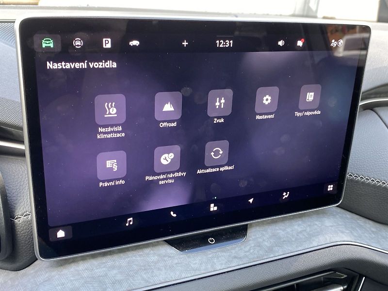 Škoda Kodiaq (2024) 2.0 TDI 4x4 DSG Exclusive Sele - fotka 21 z 49