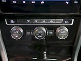 Volkswagen Golf (2018) R-LINE 1.6TDI 85KW LED ACC PAN - náhled 30