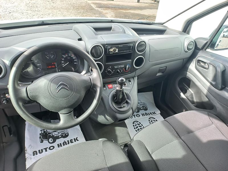 Peugeot Partner (2019) 1.6HDi 73kW ČR DPH - fotka 9 z 17