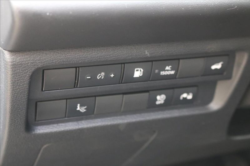 Mitsubishi Outlander 2,4 PHEV, 7míst, Tažné - fotka 15 z 56
