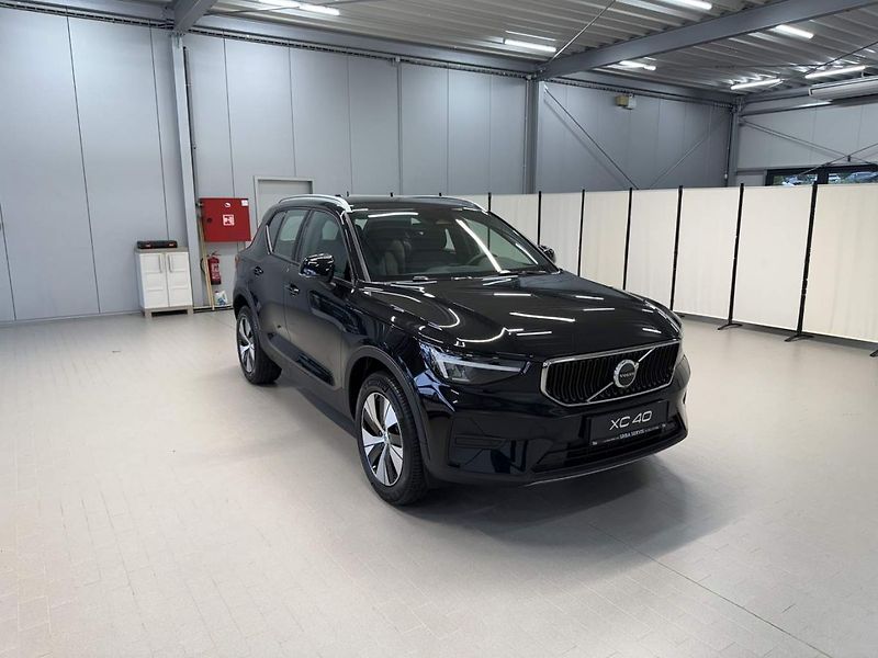 Volvo XC40 (2026) B3 2.0L 163 HP AT7 FWD CORE - fotka 6 z 23
