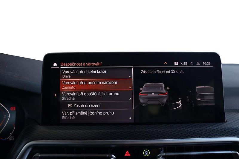 BMW X4 xDrive30d - fotka 16 z 26