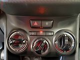 Peugeot 208 (2019) 1.2 PT, AC, temp - náhled 15