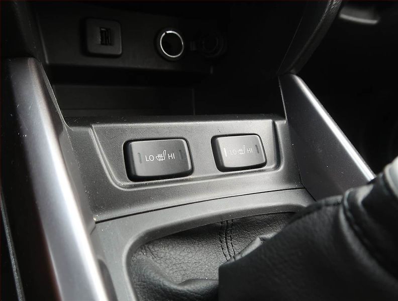 Suzuki Vitara (2022) 1.4 BoosterJet, Serv.kniha - fotka 17 z 19