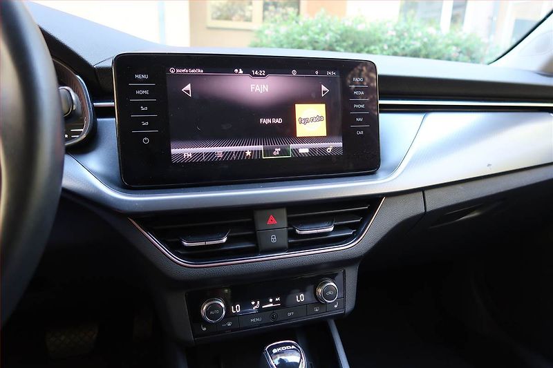 Škoda Kamiq (2020) Style 1.0 TSI, Automat - fotka 12 z 20