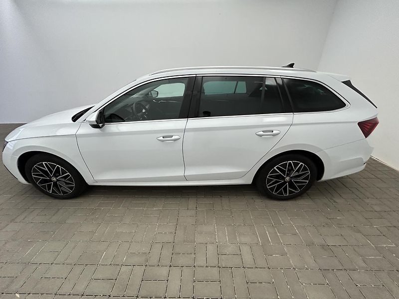 Škoda Octavia 2.0 TDI Style Plus - fotka 3 z 26