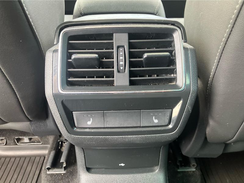 Škoda Kodiaq 2.0 TSI 132 kW STYLE PLUS DSG - fotka 25 z 30