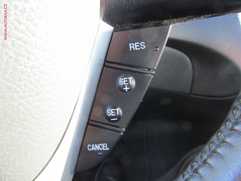 Mazda 3 (2009) 2.0 i, autoAC - fotka 18 z 20