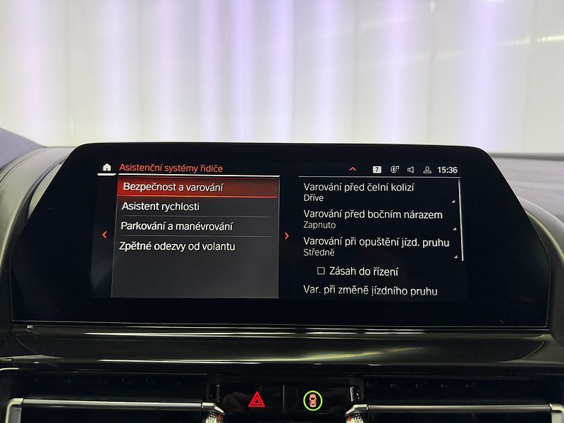 BMW Řada 8 M850i xDrive INDIVIDUAL LASER, - fotka 17 z 32