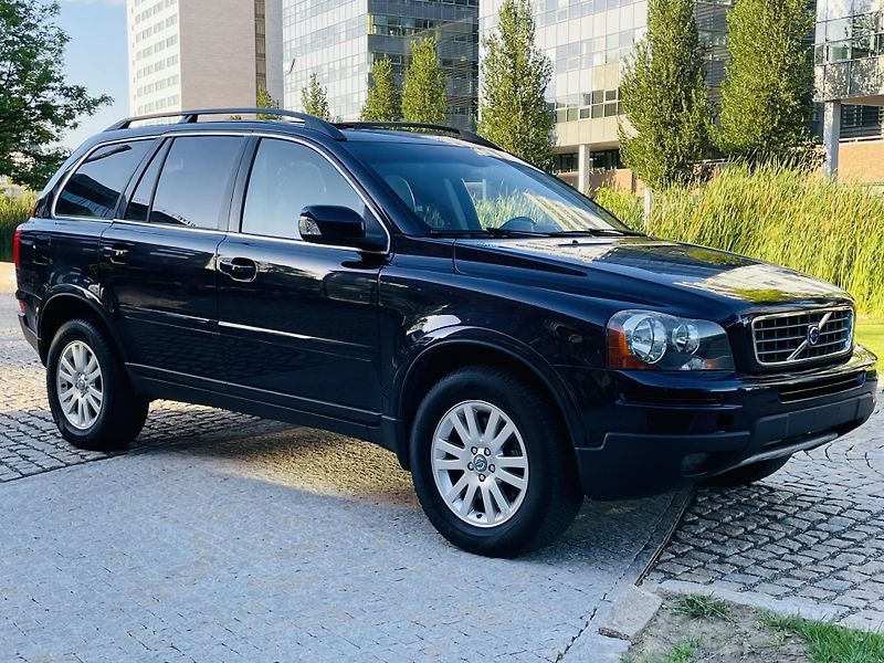 Volvo XC90 2.4D5 136KW 4x4 AUT SERVISKA - fotka 8 z 42