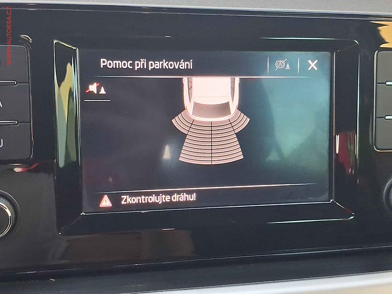 Škoda Scala (2020) 1.0TSi, 1.maj,ČR, STK5/28 - fotka 16 z 17