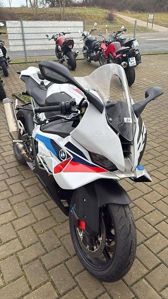 BMW S 1000 RR (2025) M PACKET  2025 - fotka 2 z 2