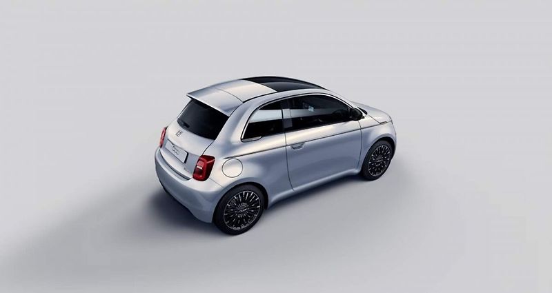 Fiat 500 (2026) La Prima Hybrid 1.0 BSG - fotka 3 z 5