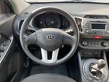 Kia Sportage (2011) 1.6GDI, 1.maj,ČR, Klima - náhled 11