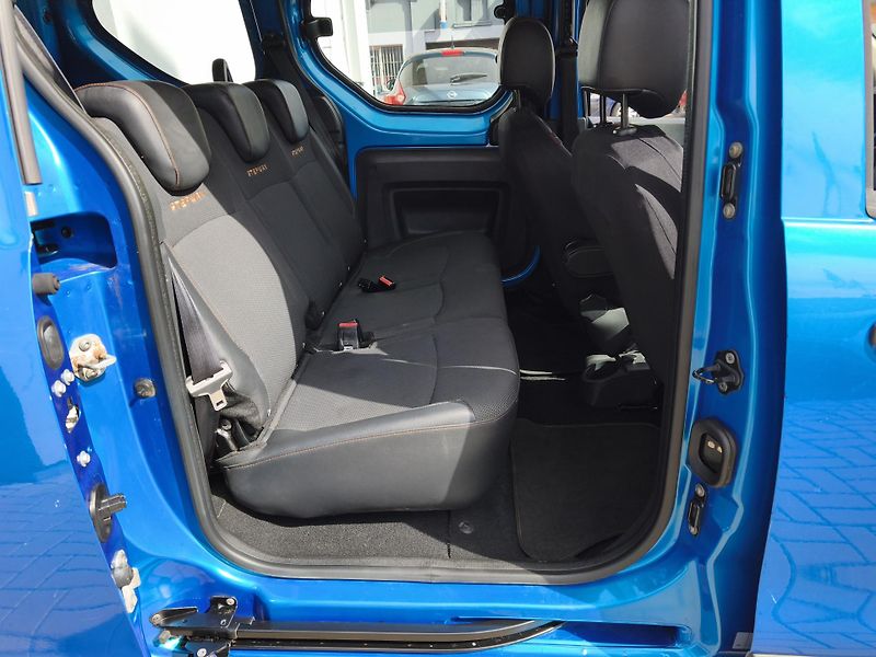 Dacia Dokker (2017) Stepway Celebration TCe 115 - fotka 16 z 29