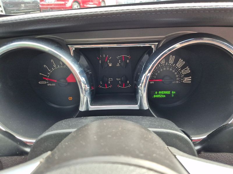Ford Mustang GT 4.6 V8 - fotka 14 z 24