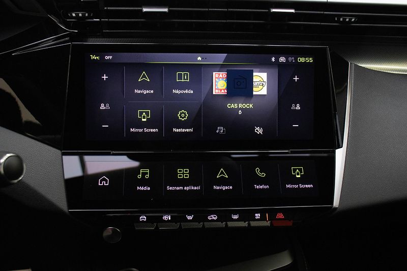 Peugeot 308 SW GT Hybrid 145 e-DCS6 - fotka 14 z 17