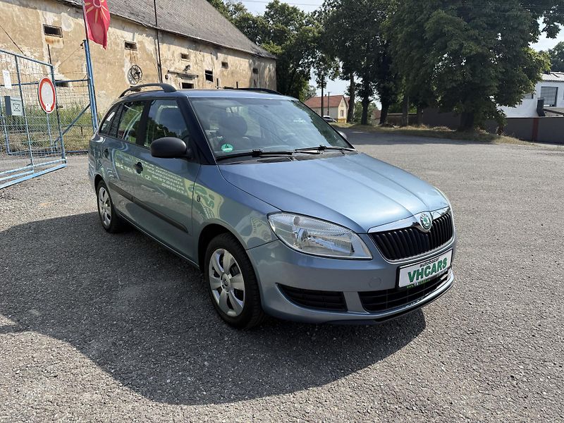 Škoda Fabia 1,6TDI Klimatizace - fotka 3 z 18