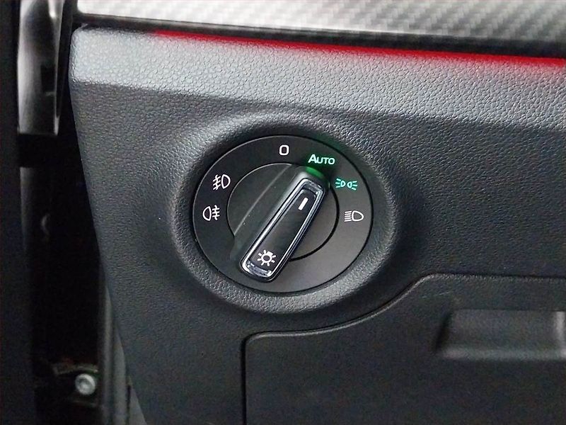 Škoda Scala (2020) Monte Carlo 1.6 TDI, Automat - fotka 19 z 22