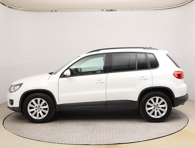 Volkswagen Tiguan (2014) 2.0 TDI, Bi-Xenony, Tempomat - fotka 3 z 19