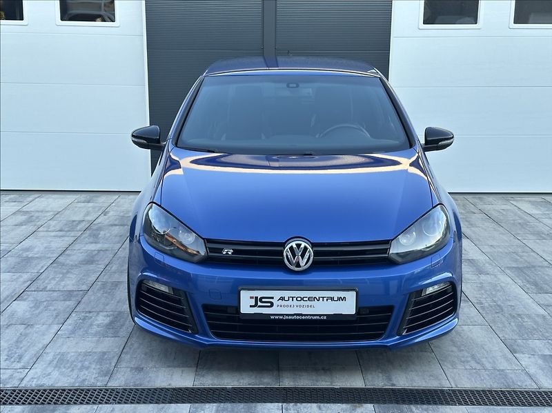 Volkswagen Golf 2,0 TSI 271PS  R M/T 4x4 - fotka 3 z 48