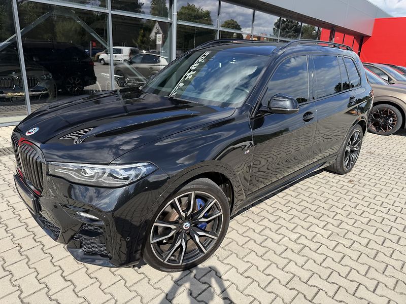 BMW X7 (2022) 40XD 250kW M-PAKET R22 CZ TOP! - fotka 2 z 48