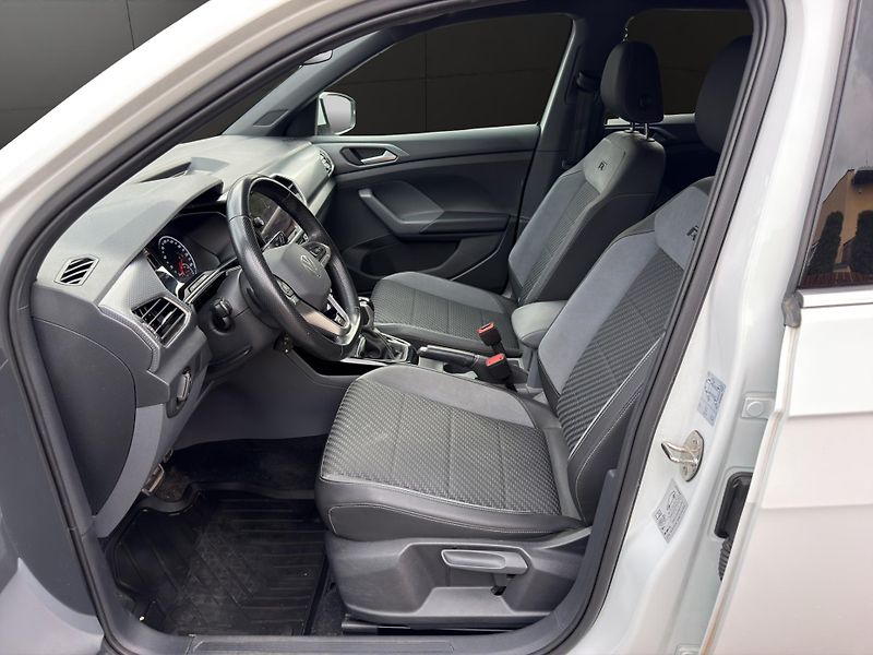 Volkswagen T-Cross (2021) R-LINE DSG 81KW  - fotka 9 z 27