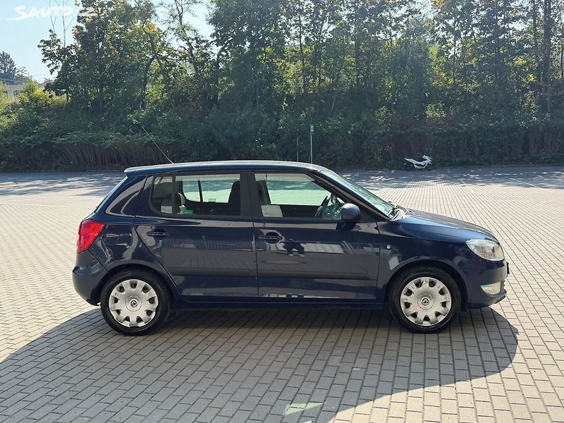 Škoda Fabia (2010) 1.2HTP, 51kw Nová STK L+Z Kola - fotka 6 z 17