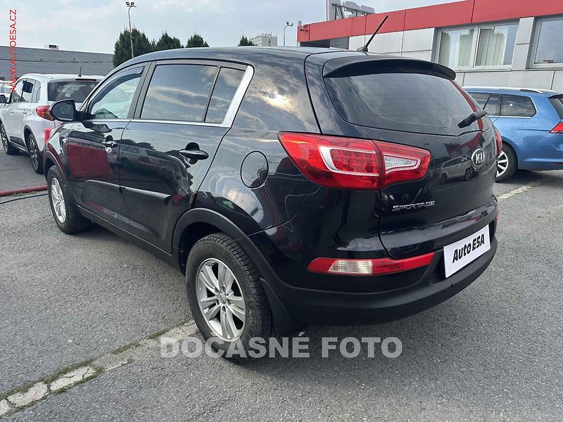 Kia Sportage (2013) 1.6GDi, ČR, AC - fotka 2 z 3