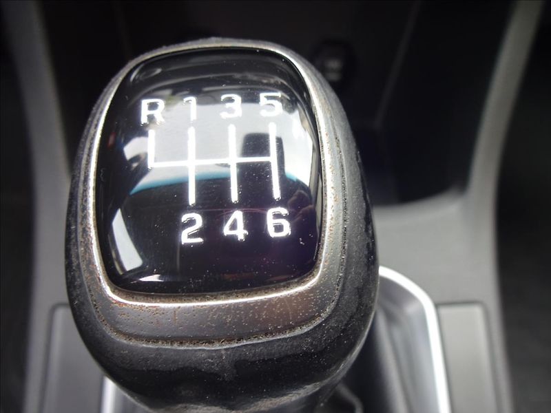 Hyundai i30 1,4 T-GDi 103 kW Fastback - fotka 36 z 55