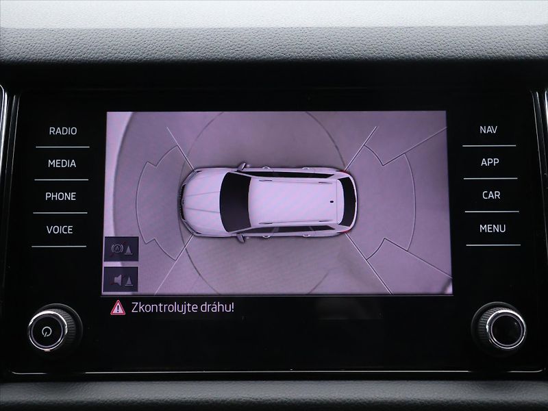 Škoda Kodiaq 2,0 TDI 147kW DSG Scout 4x4 CZ - fotka 29 z 42