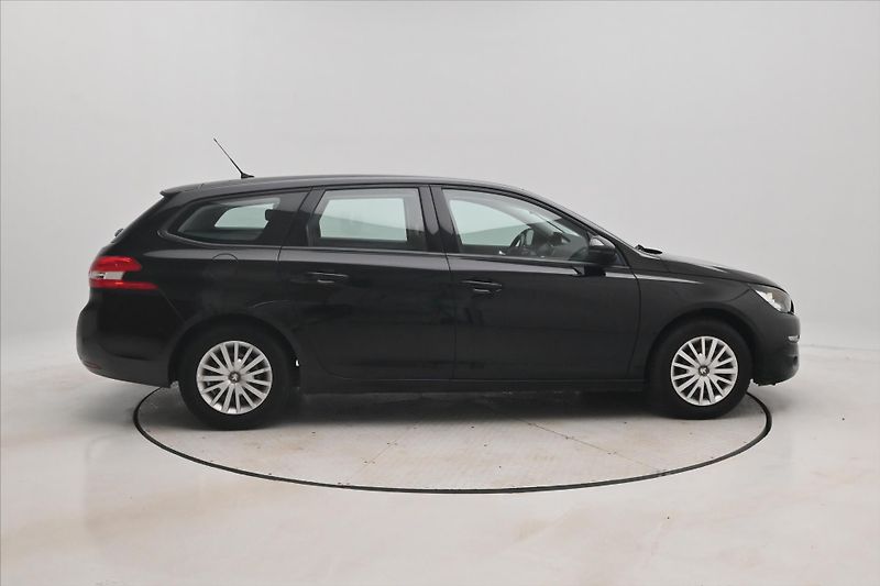 Peugeot 308 1,6 BlueHDi 73kW tažné Záruka - fotka 4 z 29