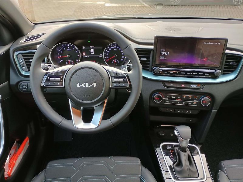 Kia XCeed 1.6 1,6 T-GDi GPF 7DCT STEEL E - fotka 5 z 8