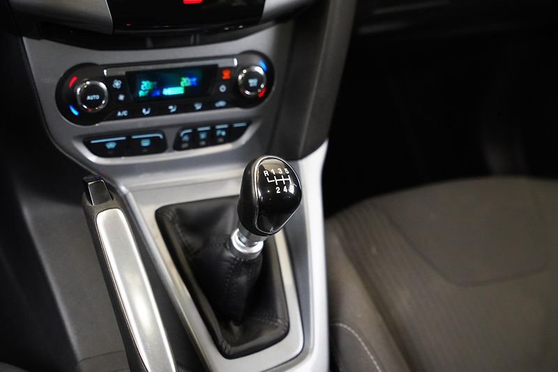 Ford Focus - fotka 23 z 33