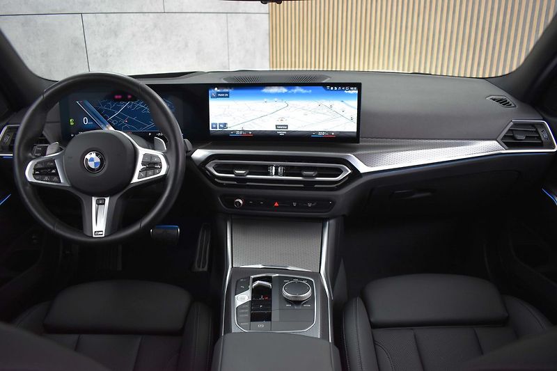 BMW Řada 3 320d xD ///M*ZÁRUKA*TAŽNÉ*ČR 1 - fotka 8 z 46