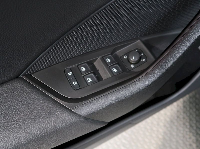 Škoda Octavia (2025) SPORTLINE 2.0TDI 110KW DSG CAN - fotka 40 z 44