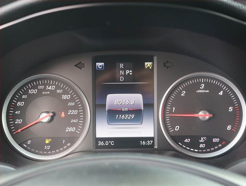 Mercedes-Benz Třídy C (2017) C 220 d, Automat, Kůže, Navi - fotka 11 z 16