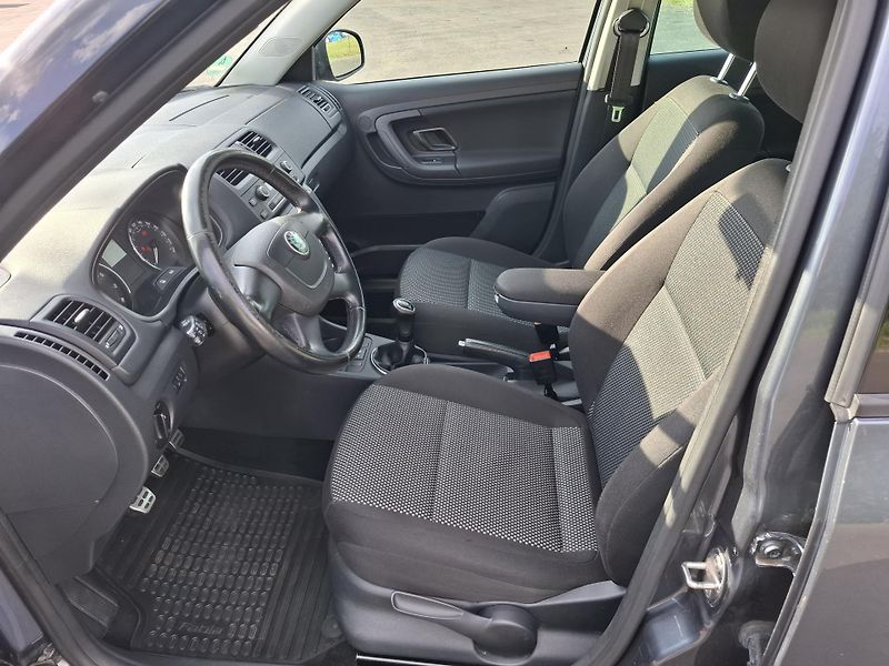 Škoda Fabia (2010) II kombi SCOUT 1.2TSi 77kW - fotka 8 z 19