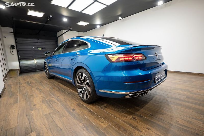 Volkswagen Arteon 1.5  TSI 110 kW R-Line - fotka 6 z 36